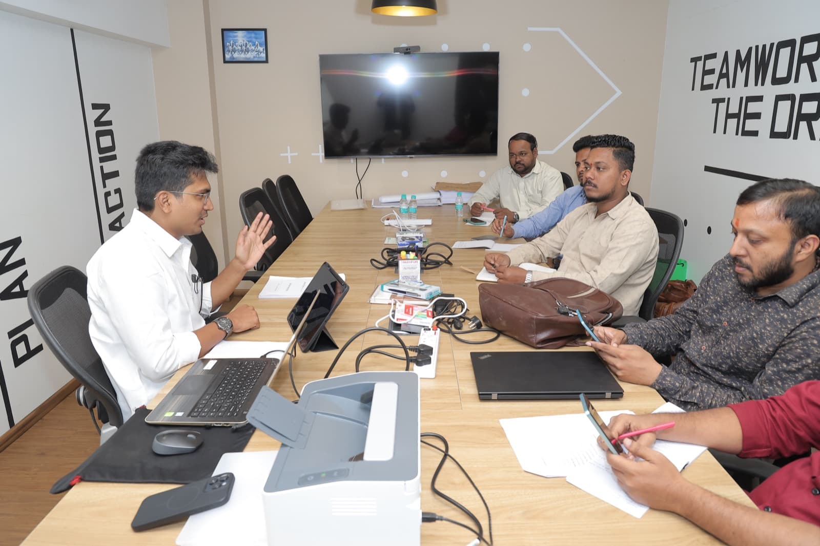 Campaign war room